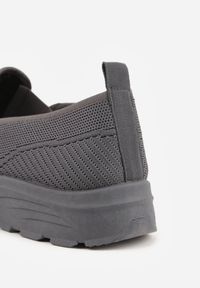Born2be - Szare Wsuwane Buty Sportowe Sneakersy z Siateczki z Elastycznymi Wstawkami Aerero. Okazja: na spacer, na co dzień, na spotkanie biznesowe. Zapięcie: bez zapięcia. Kolor: szary. Materiał: jeans. Sport: turystyka piesza #3