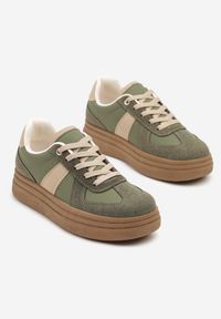 Born2be - Zielone Sneakersy Klasyczne Tenisówki na Tłoczonej Platformie Nanislla. Okazja: na co dzień. Kolor: zielony. Obcas: na platformie #5