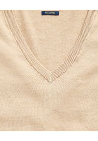 Ralph Lauren - RALPH LAUREN - Beżowy sweter w serek Slim Fit. Typ kołnierza: dekolt w serek. Kolor: beżowy. Materiał: bawełna. Długość rękawa: długi rękaw. Długość: długie. Wzór: haft #4