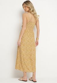 Born2be - Żółta Bawełniana Sukienka na Ramiączkach o Rozkloszowanym Kroju Jenarella. Okazja: na co dzień. Typ kołnierza: dekolt w kształcie V. Kolor: żółty. Materiał: bawełna. Długość rękawa: na ramiączkach. Styl: casual, elegancki #7