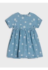 Sinsay - Sukienka jeansowa ze wzorem w kwiatki - niebieski. Kolor: niebieski. Materiał: jeans. Wzór: kwiaty #1