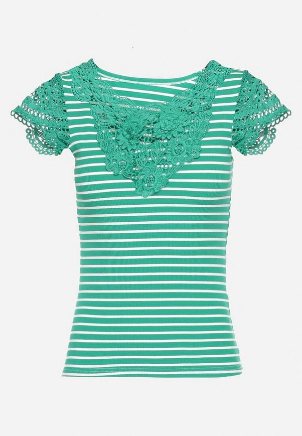 Born2be - Zielony Bawełniany T-shirt w Paski z Koronkowymi Wstawkami Idamarie. Okazja: na randkę, na co dzień. Typ kołnierza: dekolt w kształcie V. Kolor: zielony. Materiał: bawełna, koronka. Długość rękawa: krótki rękaw. Długość: krótkie. Wzór: paski. Styl: casual
