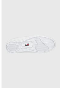 Tommy Jeans sneakersy EM0EM00955.YBR.RETRO.B kolor biały. Zapięcie: sznurówki. Kolor: biały. Materiał: guma #2