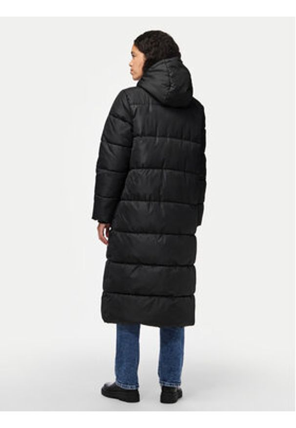 Pieces Kurtka zimowa Maddie 17150937 Czarny Regular Fit. Kolor: czarny. Materiał: syntetyk. Sezon: zima