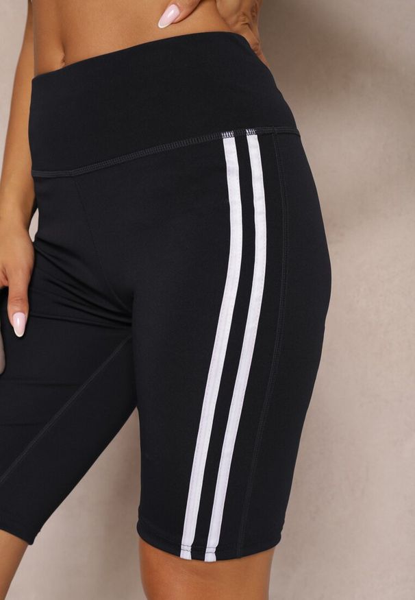Renee - Czarne Szorty Kolarki High Waist z Ozdobnymi Lampasami Jelorea. Okazja: na co dzień. Stan: podwyższony. Kolor: czarny. Sezon: lato. Styl: sportowy, elegancki, casual