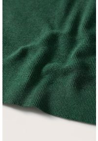 Mango Man sweter Antigua męski kolor zielony lekki. Okazja: na co dzień. Kolor: zielony. Materiał: włókno. Długość rękawa: długi rękaw. Długość: długie. Styl: casual #5