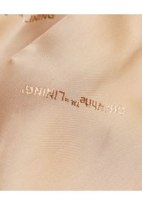 OFF-WHITE - Wełniany płaszcz w kolorze nude. Kolor: beżowy. Materiał: wełna. Wzór: aplikacja. Styl: sportowy, elegancki #7