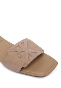 Calvin Klein Klapki Square Flat Sndl Embl Suede HW0HW03055 Beżowy. Kolor: beżowy. Materiał: skóra, zamsz #3