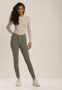 Renee - Ciemnozielone Spodnie Skinny Winvienne. Stan: podwyższony. Kolor: zielony. Długość: długie. Wzór: ażurowy #4