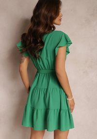 Renee - Zielona Sukienka z Paskiem Phaedrialla. Kolor: zielony. Materiał: materiał, tkanina. Długość rękawa: krótki rękaw. Długość: mini #4
