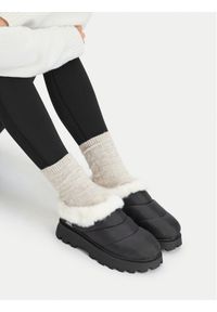 Steve Madden Śniegowce Fireplace SM11003422 Czarny. Kolor: czarny. Materiał: materiał #1