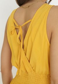 Born2be - Żółta Sukienka Rhenemisa. Kolor: żółty. Materiał: koronka. Długość rękawa: na ramiączkach. Typ sukienki: kopertowe. Długość: maxi #3