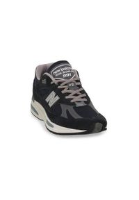 Buty do chodzenia męskie New Balance 991. Zapięcie: sznurówki. Kolor: czarny. Materiał: materiał. Szerokość cholewki: normalna. Sport: turystyka piesza