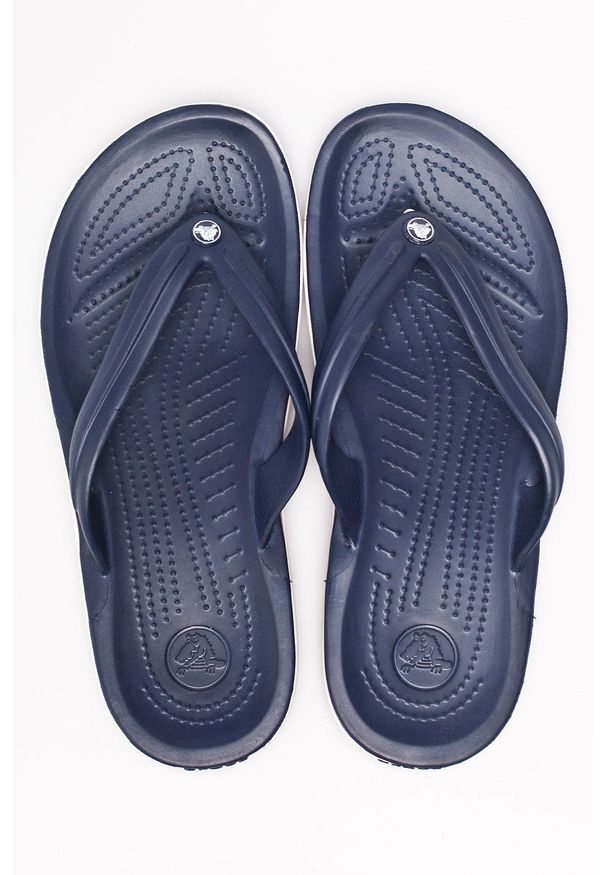 Crocs - Japonki. Kolor: niebieski. Materiał: materiał. Wzór: gładki