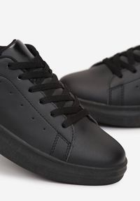 Renee - Czarno-Białe Klasyczne Sneakersy z Niską Cholewką Bibijane. Wysokość cholewki: przed kostkę. Kolor: czarny. Szerokość cholewki: normalna #3