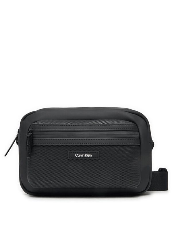Calvin Klein Saszetka K50K512810 Czarny. Kolor: czarny. Materiał: materiał