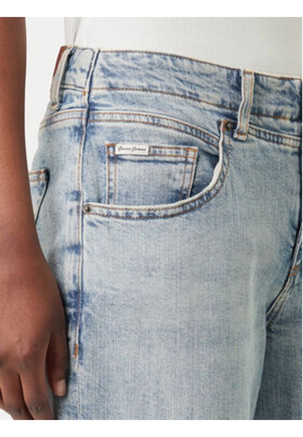 Guess Jeans Jeansy W5BA3O D0027 Niebieski Boyfriend Fit. Kolor: niebieski