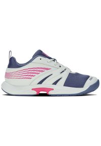 Buty do tenisa damskie K-Swiss Speedtrac Allcourt. Kolor: fioletowy, biały, różowy, wielokolorowy. Materiał: materiał, syntetyk. Szerokość cholewki: normalna. Sport: tenis