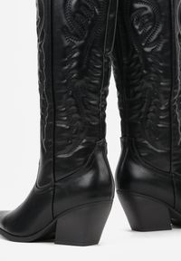 Born2be - Czarne Kozaki Kowbojki na Stożku z Przeszywanym Wzorem na Cholewce Feressa. Okazja: na co dzień. Kolor: czarny. Materiał: jeans. Szerokość cholewki: normalna. Obcas: na stożku. Styl: casual #6