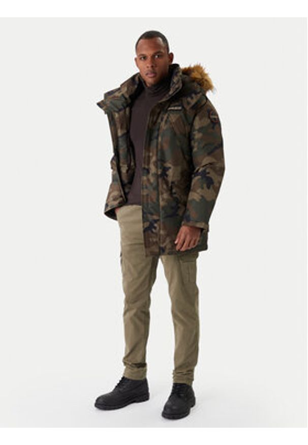 Napapijri Kurtka zimowa Epoch NP0A4GM9 Zielony Regular Fit. Kolor: zielony. Materiał: syntetyk. Sezon: zima