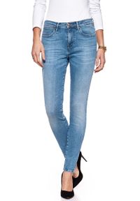 Wrangler - WRANGLER HIGH RISE SKINNY PEKIN SKY W27HFS17S. Stan: podwyższony. Wzór: aplikacja #7