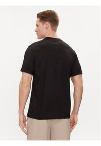 Calvin Klein T-Shirt Linear Graphic K10K112482 Czarny Regular Fit. Kolor: czarny. Materiał: bawełna #3