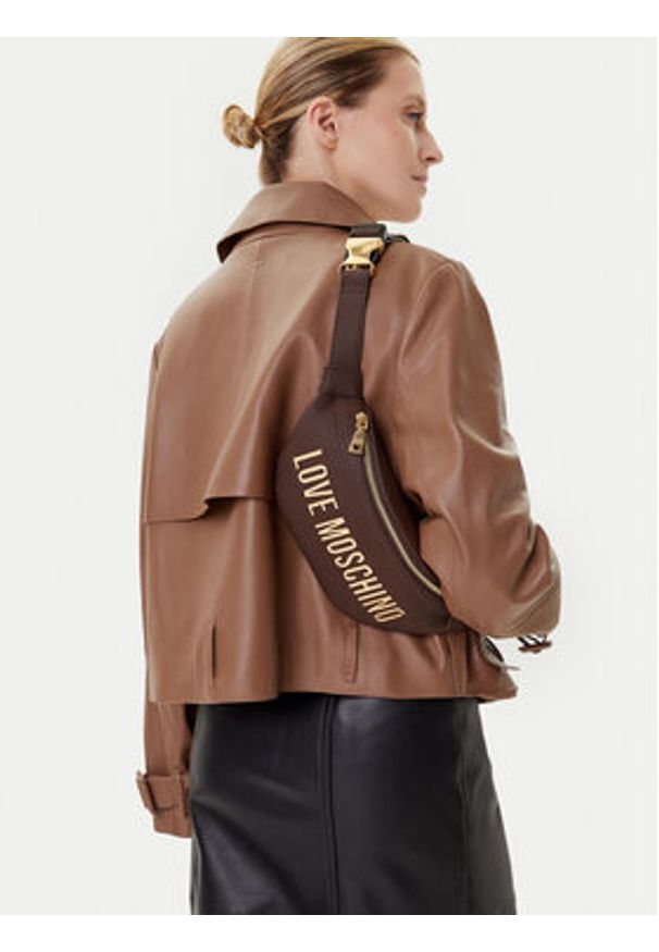 Love Moschino - LOVE MOSCHINO Saszetka nerka JC4195PP1NKD0301 Brązowy. Kolor: brązowy. Materiał: materiał