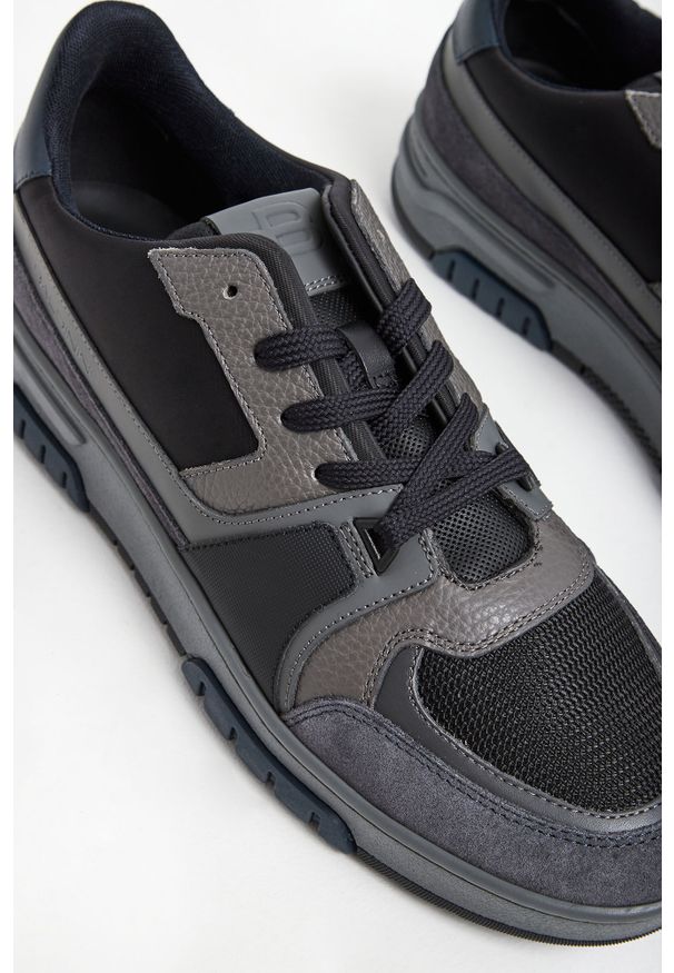 Baldinini - Sneakersy męskie skórzane BALDININI. Materiał: skóra