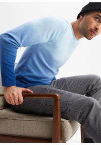 bonprix - Sweter w cieniowanym kolorze. Kolor: niebieski #3