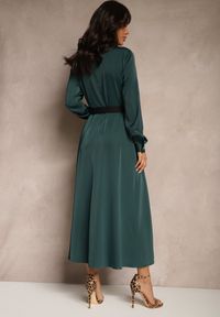 Renee - Zielona Satynowa Sukienka w Stylu Szmizjerki z Imitacjami Kieszeni i Paskiem Vaminay. Kolor: zielony. Materiał: satyna. Wzór: aplikacja. Typ sukienki: szmizjerki. Styl: klasyczny, elegancki