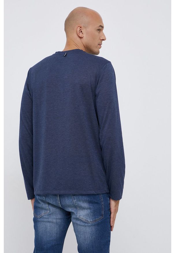 Jack Wolfskin - Longsleeve. Okazja: na co dzień. Kolor: niebieski. Materiał: włókno, skóra, materiał. Długość rękawa: długi rękaw. Styl: casual