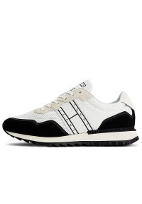 Buty Tommy Jeans Runner EM0EM01167-BDS - biało-czarne. Okazja: na co dzień. Zapięcie: sznurówki. Kolor: biały, wielokolorowy, czarny. Materiał: guma, skóra, zamsz, kauczuk, materiał. Szerokość cholewki: normalna. Wzór: aplikacja