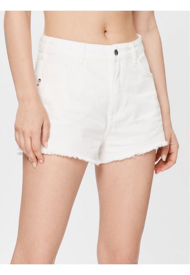 Patrizia Pepe Szorty jeansowe 2P1538/D045-W146 Biały Regular Fit. Kolor: biały. Materiał: jeans, bawełna