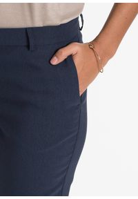 bonprix - Spodnie ze stretchem. Kolor: niebieski. Styl: elegancki #3
