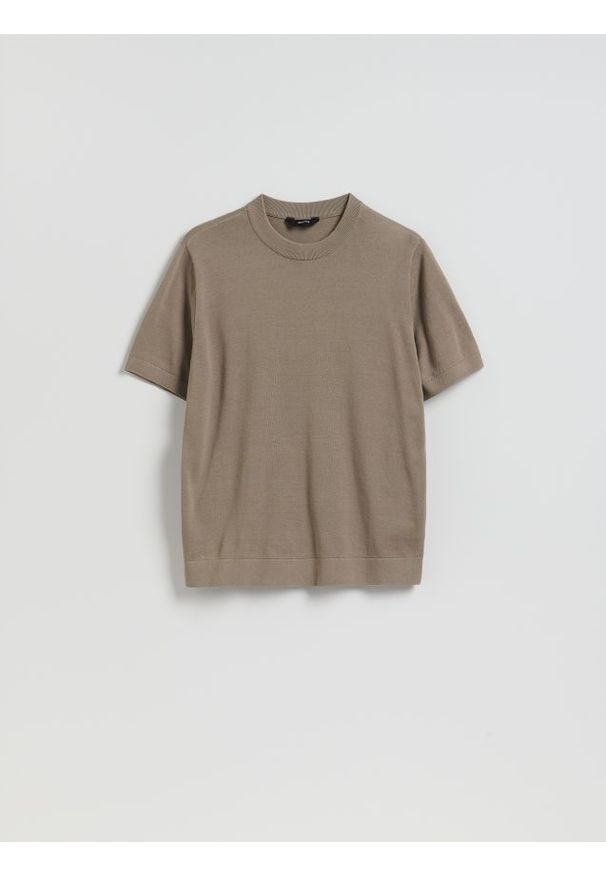 Reserved - Sweter z krótkim rękawem - beżowy. Kolor: beżowy. Materiał: dzianina, bawełna. Długość rękawa: krótki rękaw. Długość: krótkie