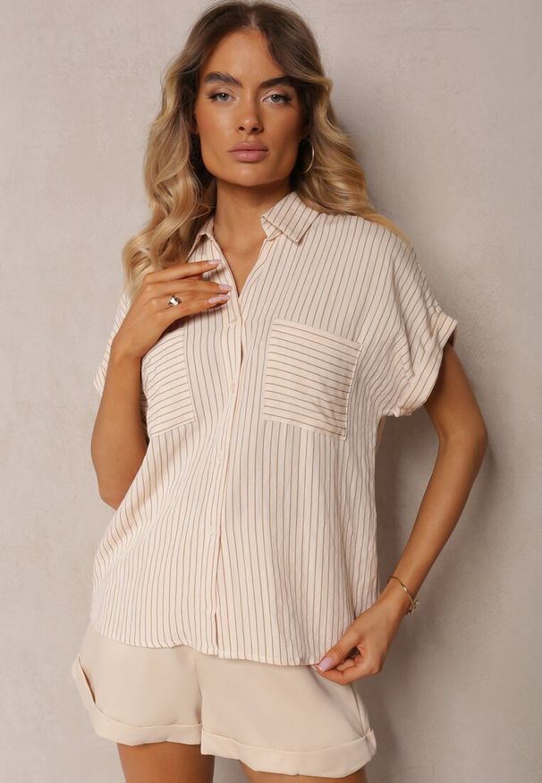 Renee - Beżowa Koszula w Paski z Krótkim Rękawem Vimorina. Okazja: na spotkanie biznesowe, na co dzień. Kolor: beżowy. Materiał: tkanina, jeans. Długość rękawa: krótki rękaw. Długość: krótkie. Wzór: paski. Styl: biznesowy, klasyczny, elegancki, casual