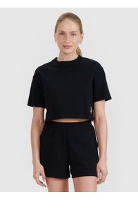 4f - T-shirt crop top z waflowej dzianiny damski - czarny. Okazja: na co dzień. Kolor: czarny. Materiał: dzianina. Długość rękawa: krótki rękaw. Długość: krótkie. Wzór: haft, kratka. Styl: sportowy, casual