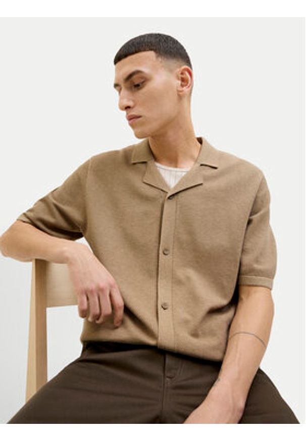 Jack & Jones - Jack&Jones Polo Orion 12268226 Beżowy Relaxed Fit. Typ kołnierza: polo. Kolor: beżowy. Materiał: bawełna