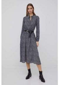 Mustang sukienka kolor czarny midi rozkloszowana. Kolor: czarny. Materiał: tkanina. Długość rękawa: długi rękaw. Długość: midi #1