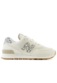 Buty New Balance WL574XD2 - beżowe. Okazja: na co dzień. Kolor: beżowy. Materiał: guma, materiał, zamsz, skóra, syntetyk. Szerokość cholewki: normalna. Model: New Balance 574 #1