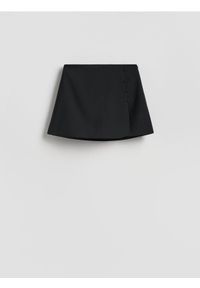 Reserved - Spódnico-szorty z dodatkiem wiskozy - czarny. Kolor: czarny. Materiał: wiskoza. Wzór: gładki