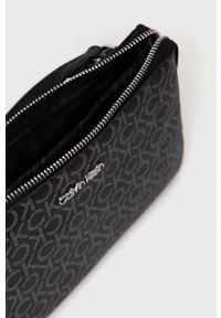 Calvin Klein torebka kolor czarny. Kolor: czarny. Rodzaj torebki: na ramię #5