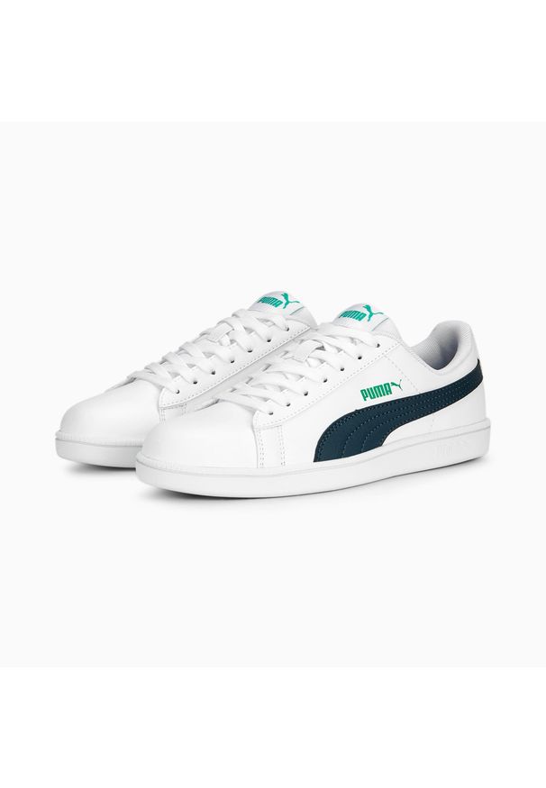 Buty do chodzenia Puma UP JR. Kolor: biały. Materiał: guma, materiał, syntetyk. Sport: turystyka piesza