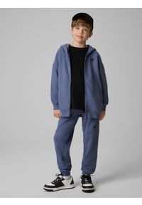 4f - 4F Bluza dresowa loose z kapturem chłopięca - niebieska 122/128 (6-8 lat). Okazja: na spacer, na co dzień, na uczelnię. Typ kołnierza: kaptur. Kolor: niebieski. Materiał: dresówka. Sezon: lato. Styl: casual #2