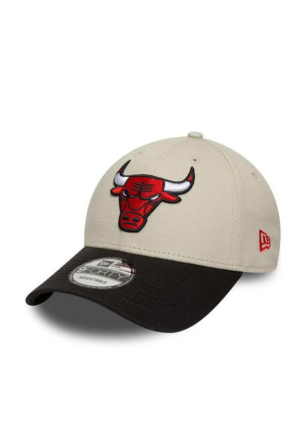 New Era - Czapka baseballowa 9forty Chicago Bulls. Kolor: beżowy. Styl: sportowy