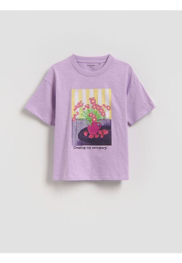 Reserved - T-shirt z aplikacją - lawendowy. Kolor: fioletowy. Materiał: bawełna. Wzór: aplikacja