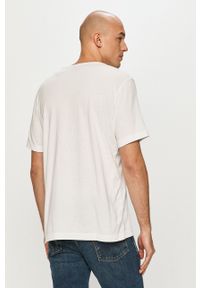 Lee - T-shirt. Kolor: biały. Materiał: dzianina. Wzór: nadruk