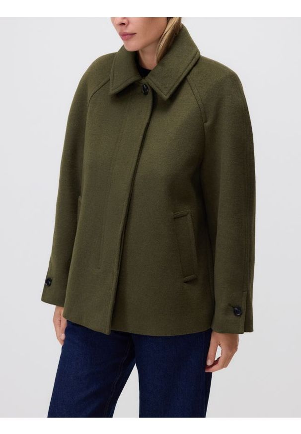 Reserved - Flauszowa kurtka z wełną - oliwkowy. Kolor: oliwkowy. Materiał: wełna
