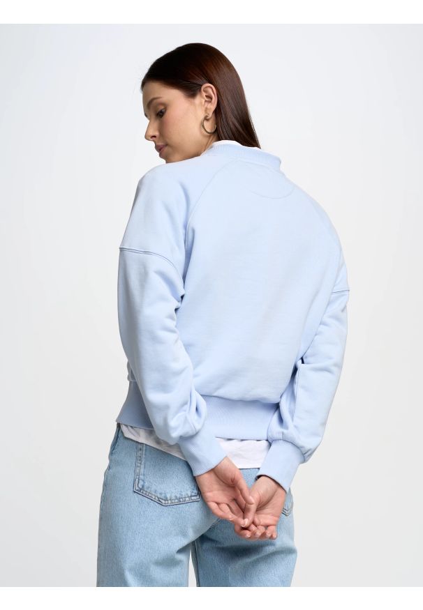 Big-Star - Bluza damska z nadrukiem 3d niebieska Jean 400. Okazja: na co dzień. Kolor: niebieski. Materiał: bawełna. Wzór: nadruk. Styl: sportowy, elegancki, casual