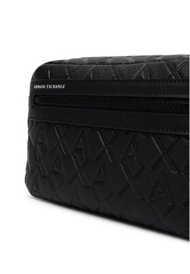 Armani Exchange Saszetka XM000240 AF12133 UC001 Czarny. Kolor: czarny. Materiał: skóra